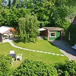Apartamento Gaestehaus Zur Alten Post Dornumersiel