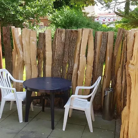 Apartman Gaestehaus Zur Alten Post Dornumersiel