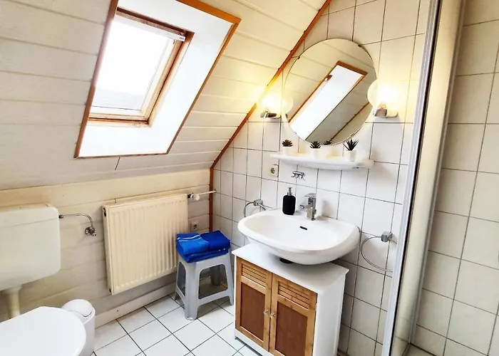 Gaestehaus Zur Alten Post Lägenhet *